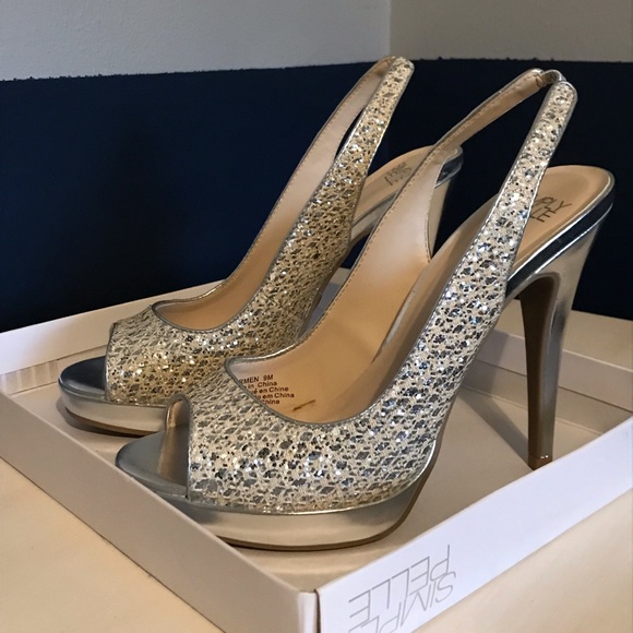 Simply Pelle Shoes - Gold and silver glittery sling heels Size 9 peep toe Wedding bridal party